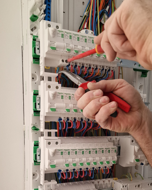 remise aux normes compteur électrique Mèze 34140