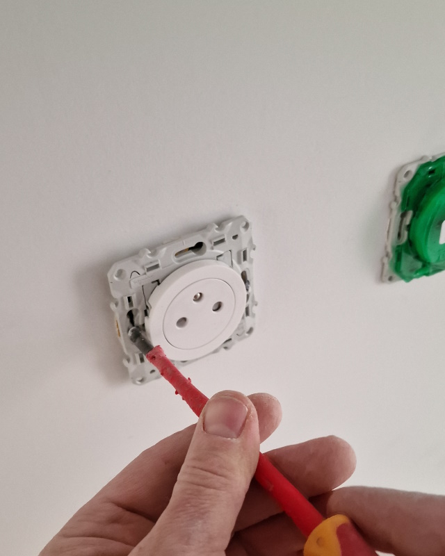 électricien dépannage électrique Tourbes
